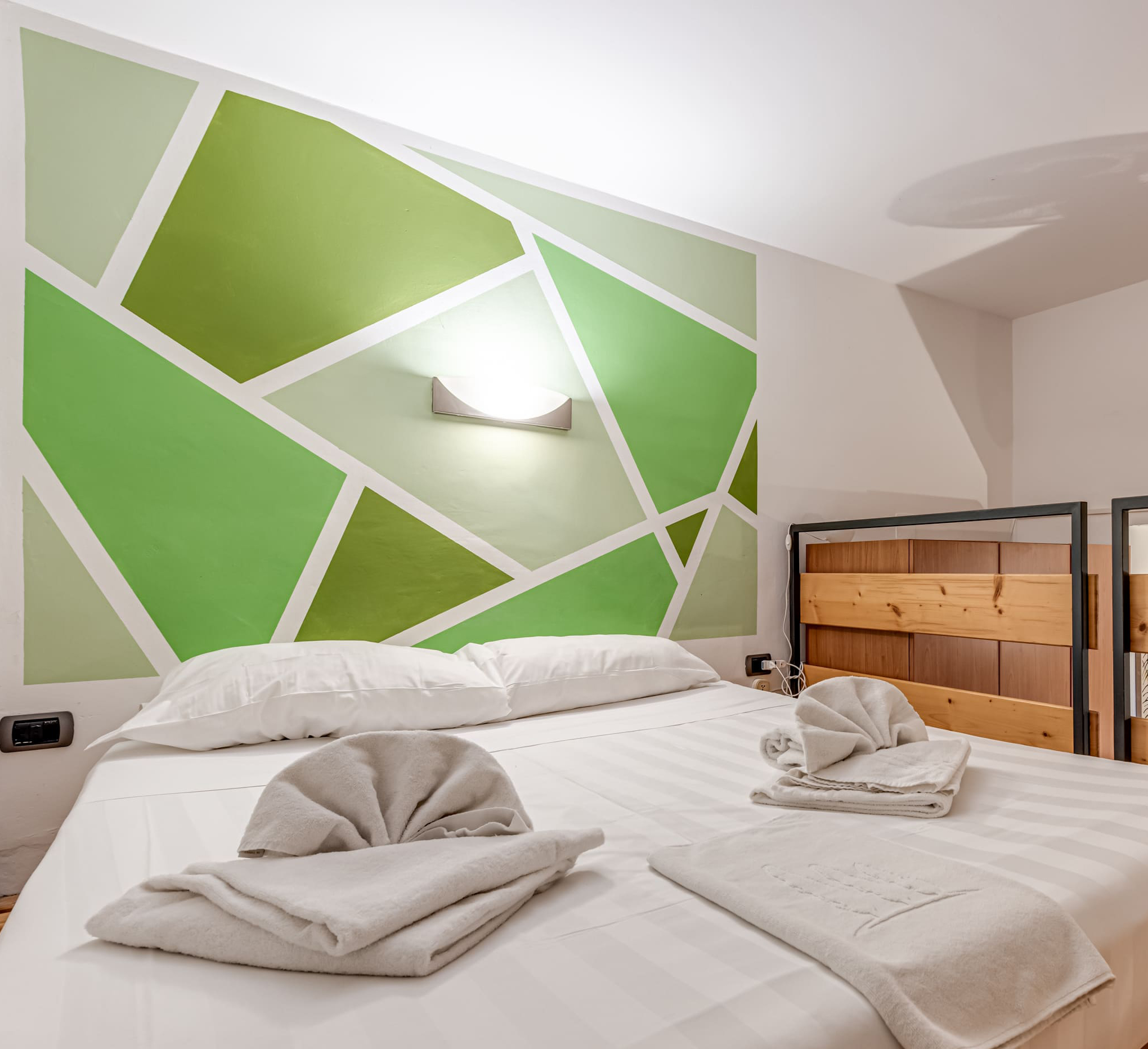 Camera con letto matrimoniale